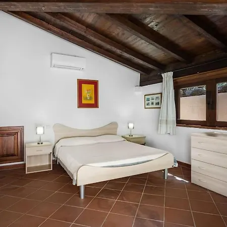 Front Sea -private In Costa Smeralda- Villa *